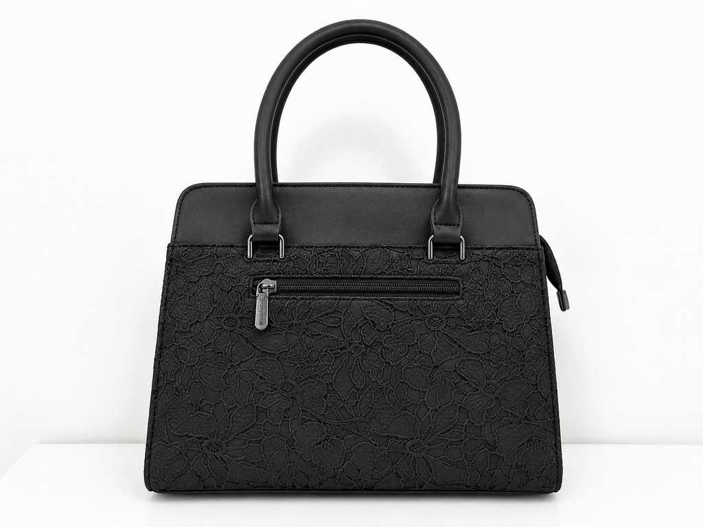 Saanvi Black ladies handbag - detail view